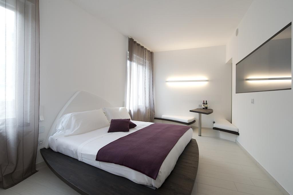 Aparthotel Duomo Mailand Exterior foto